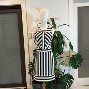 Topshop US size 8 black and white sheath dress